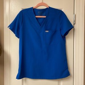 FIGS | Catarina One-Pocket Scrub Top in Royal Blue